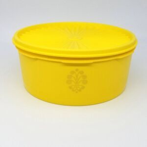 Vintage Tupperware Bowl